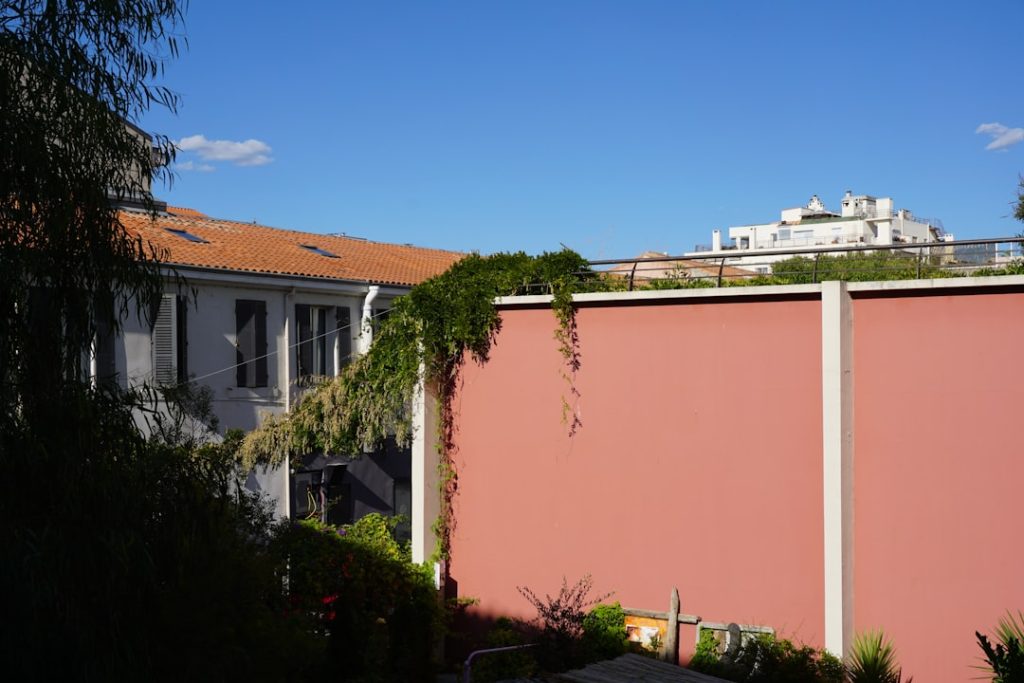 berechnung der dachfläche: präzise methoden zur ermittlung der dachgröße für bau- und renovierungsprojekte.