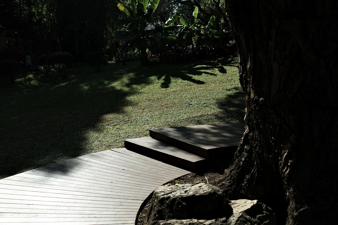 entdecken sie unsere hochwertige gartenmöbel-kollektion für komfort und stil im freien. perfekt für balkon, terrasse und garten.